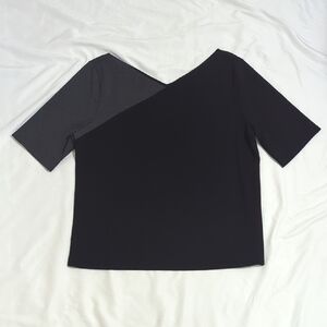 NWT Ann Taylor Short Sleeve V Neck Top, Color Gray/Black Size XXL